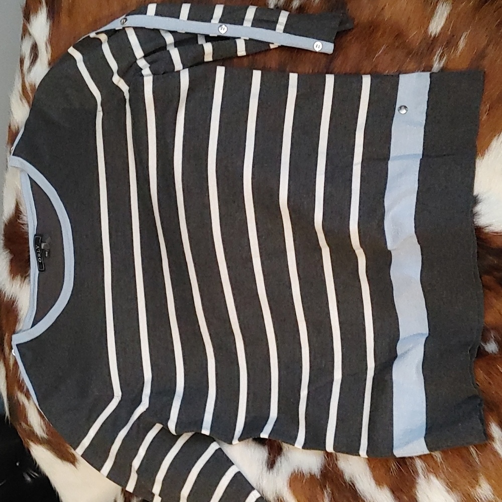 Orly Sweater Sz XL